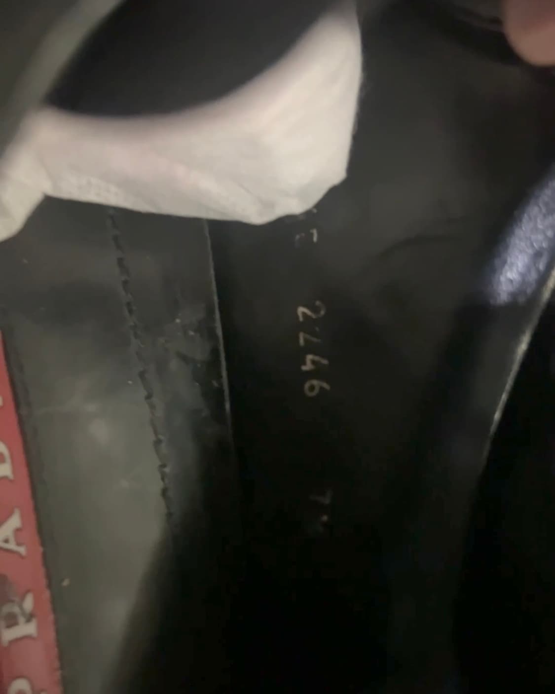 프라다 빈티지 스니커즈 7.5 상품이미지9