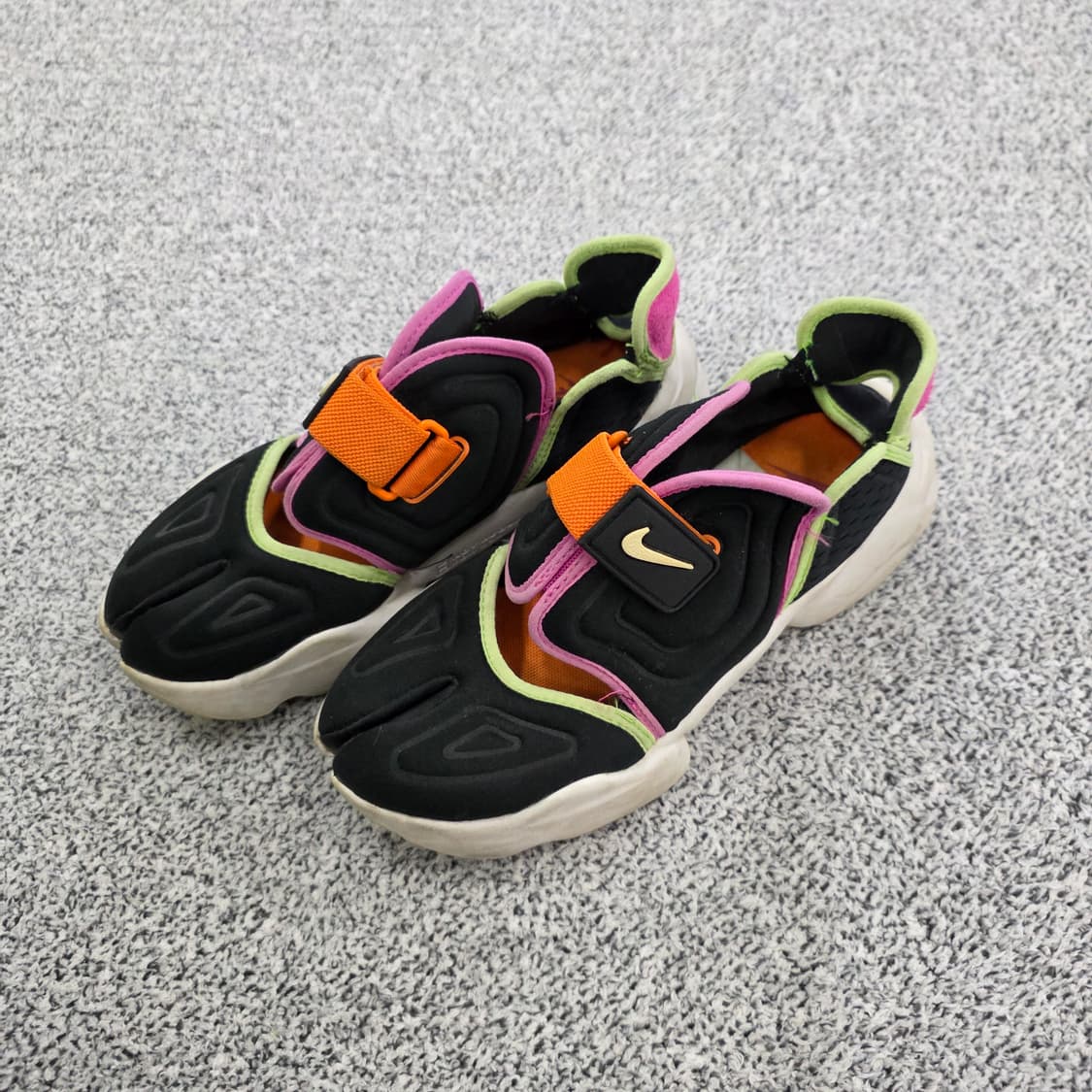 [235] 나이키 아쿠아 리프트 0121J 상품이미지2