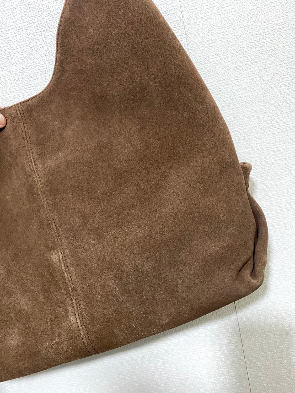 시야쥬 플로우백 소가죽 스웨이드 숄더백  상품이미지7