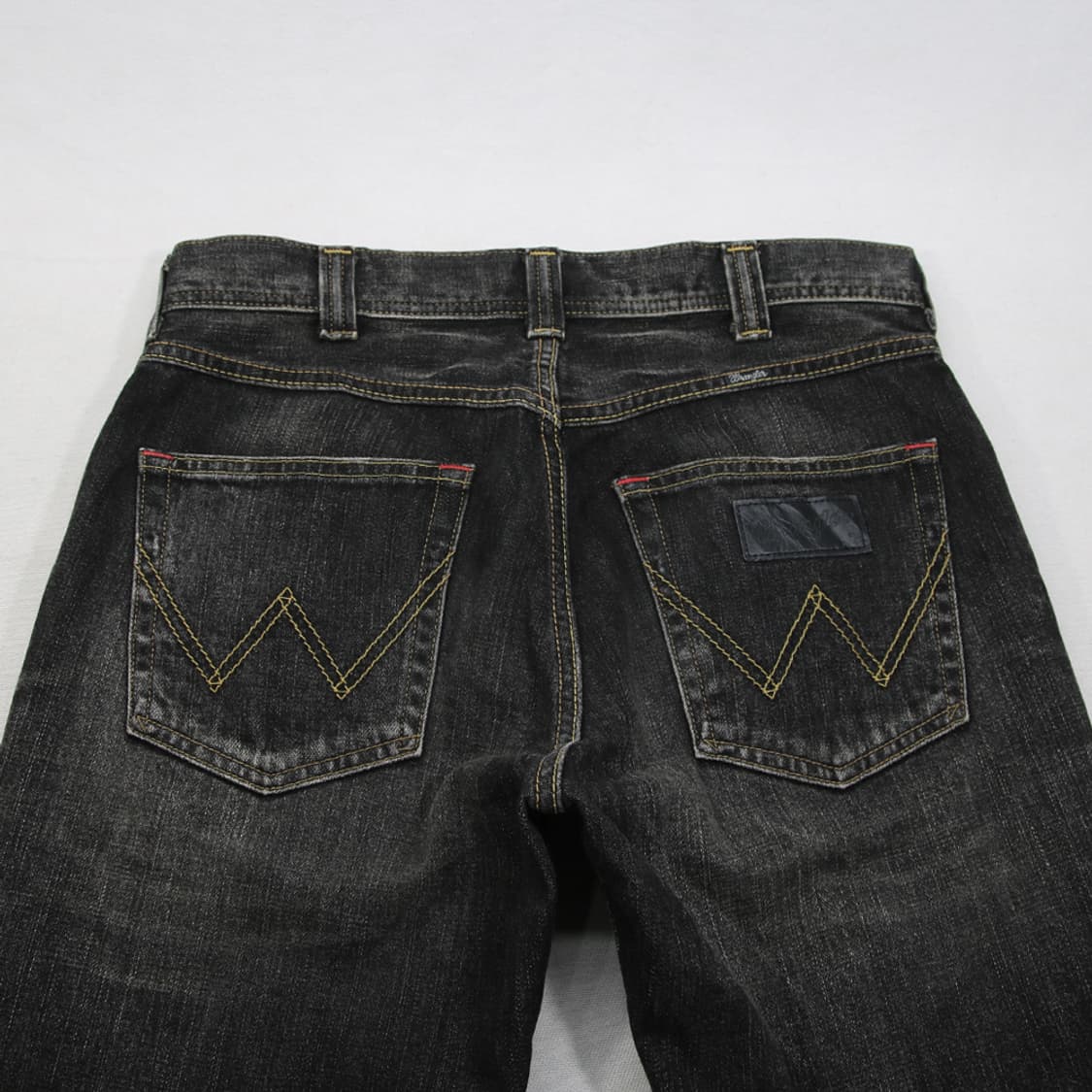 (착용컷) Wrangler 데님 팬츠 (남성용 31.5) 상품이미지7