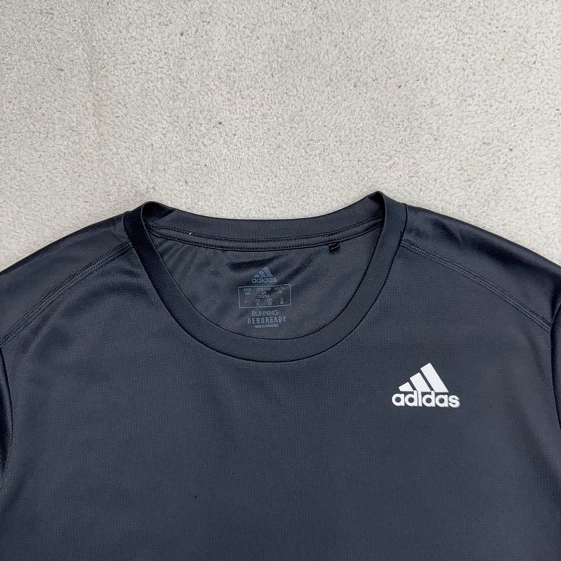 ADIDAS 에어로 레디 런잇 반팔 티 M 상품이미지3