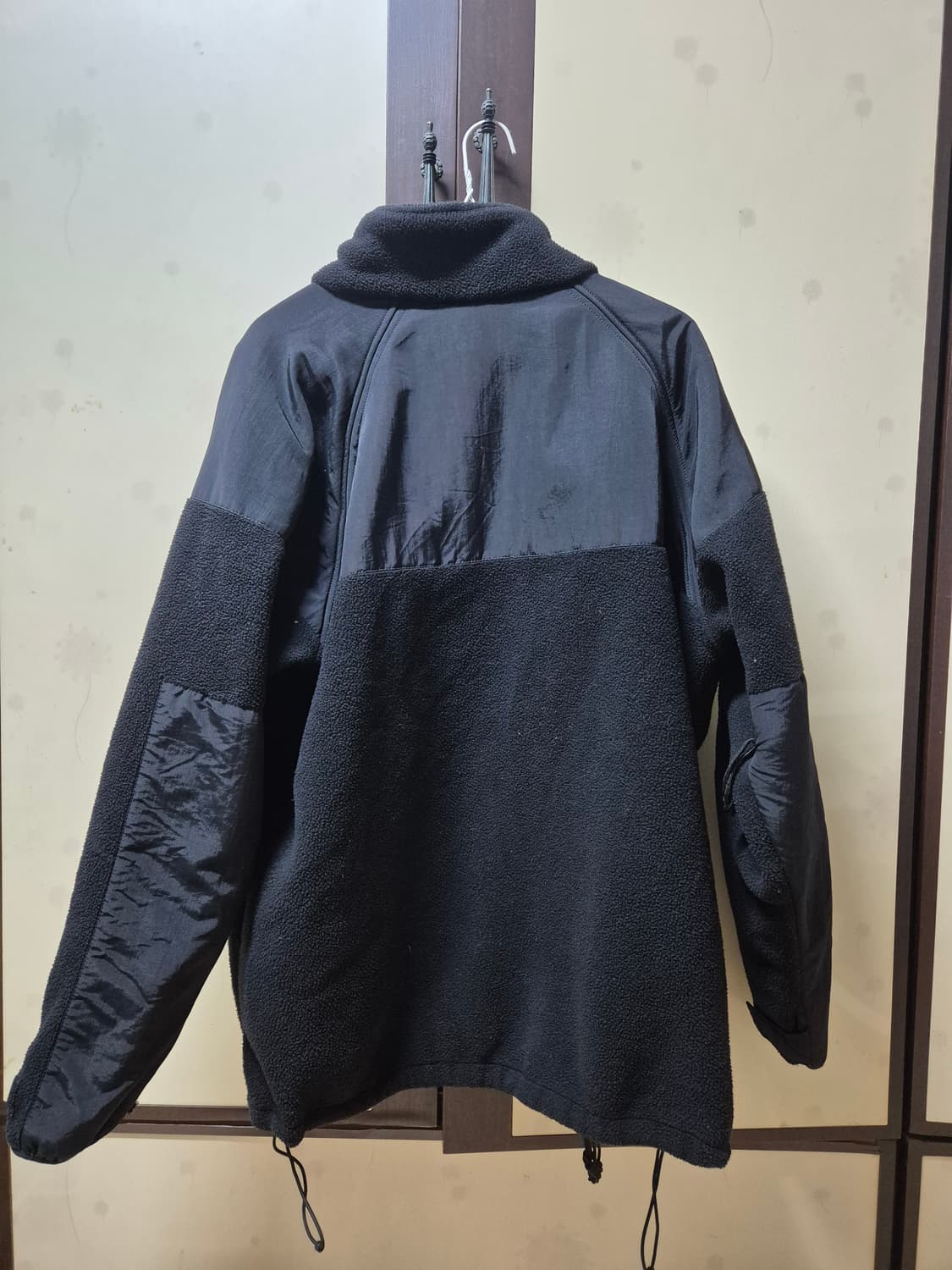 [L] 오리지널 미군 폴라텍 300 플리스 자켓 후리스 블랙 검정 상품이미지4