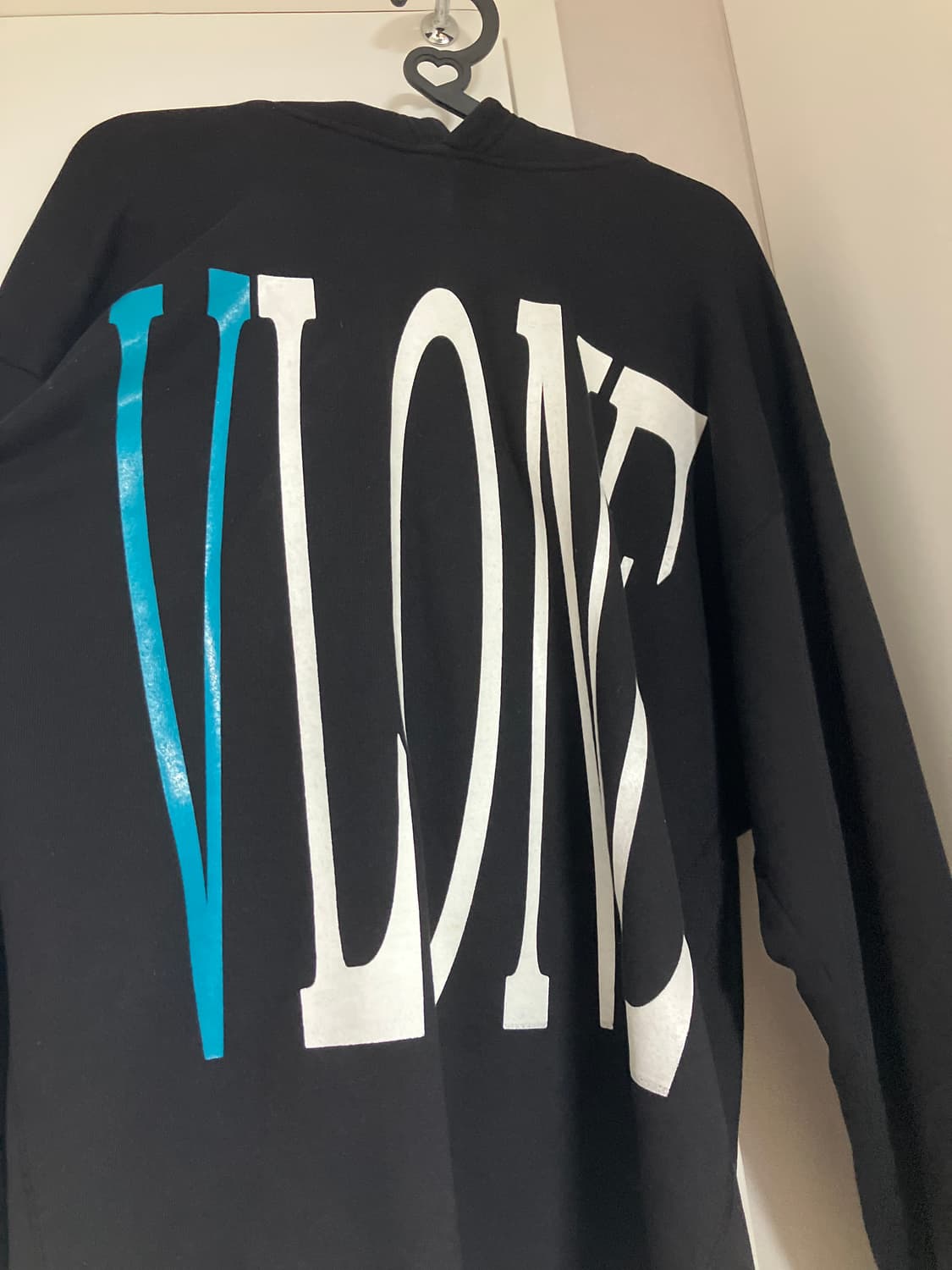 브이론 후드티  상품이미지5