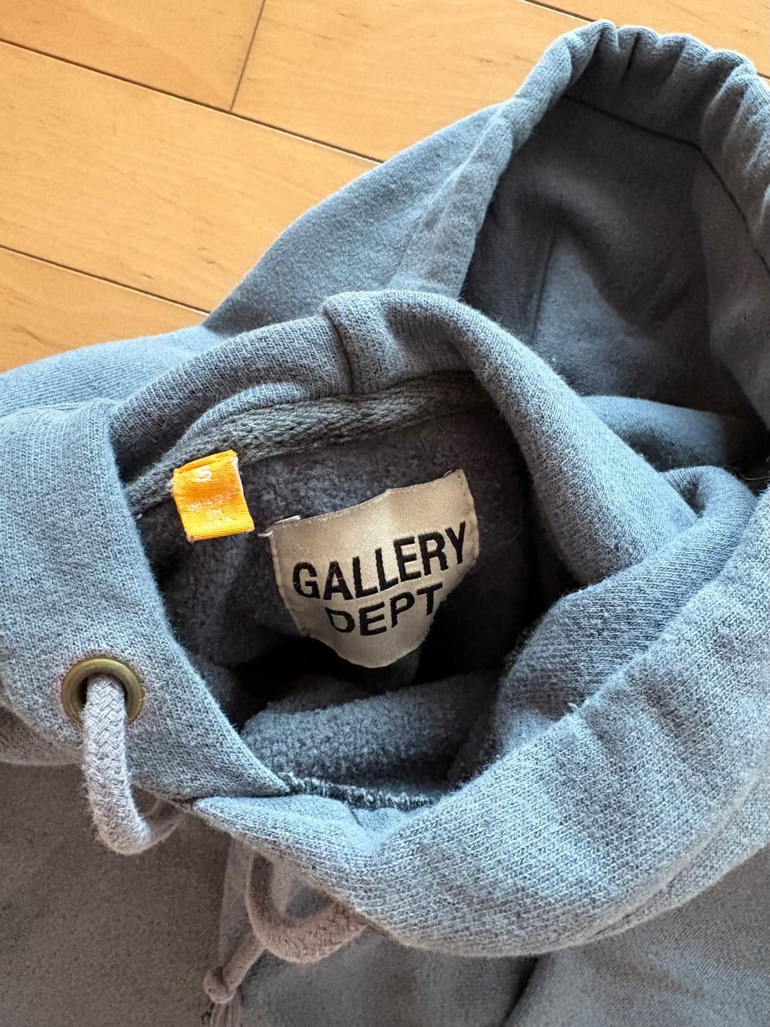 갤러리 디파트먼트 그레이블루 후드티  상품이미지3