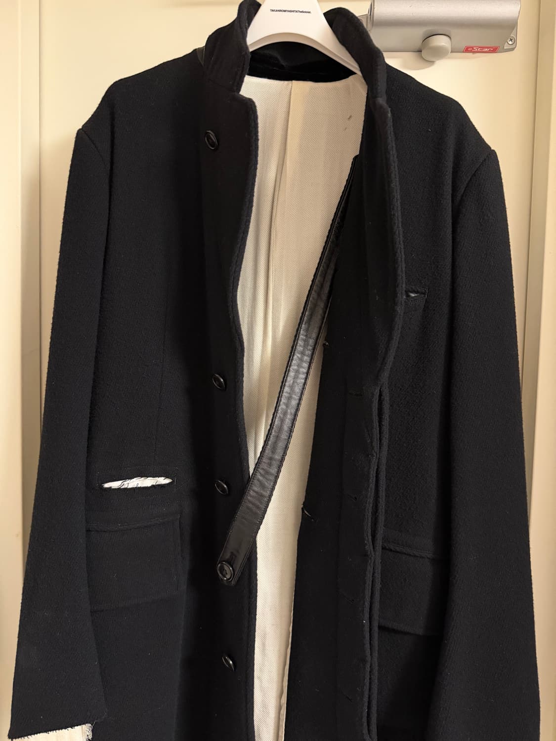 (50)솔로이스트 15aw 가죽탭 코트 상품이미지7