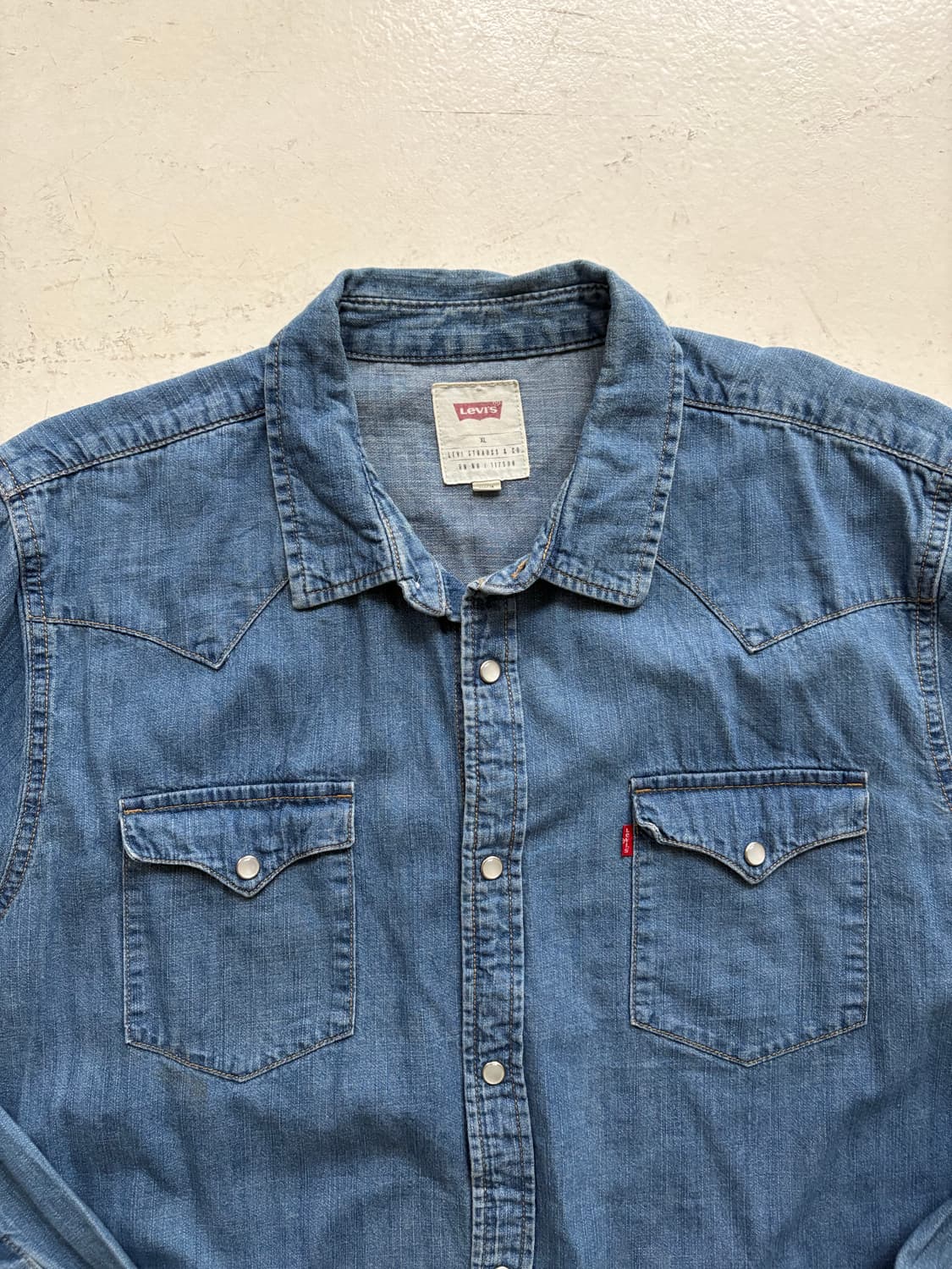 Levis’s Blue Denim Western Shirt. 상품이미지4