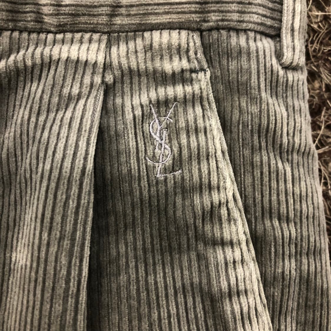 입생로랑 아카이브 그레이 코듀로이 팬츠 상품이미지4