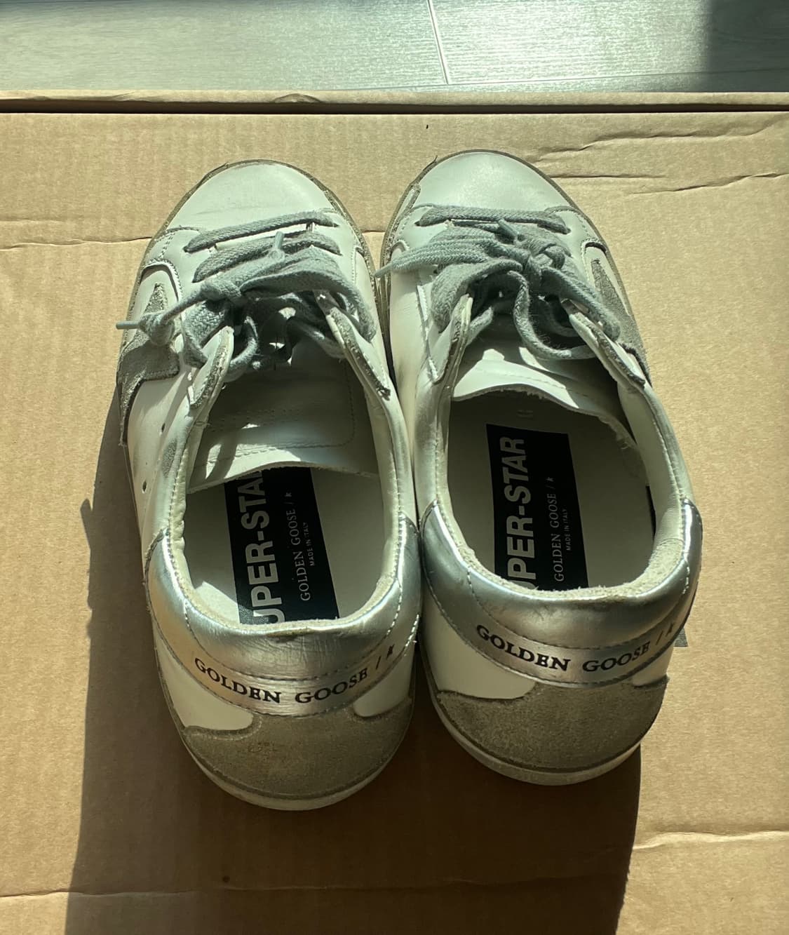 골든구스 화이트 실버탭 W35 상품이미지2