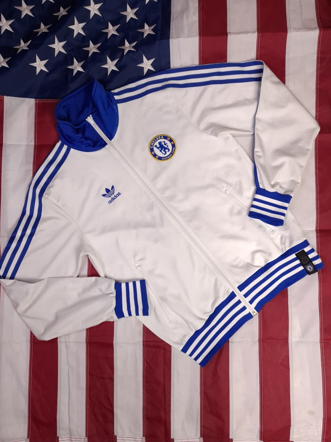 오리지날 아디다스 첼시 화이트 트렉탑져지 상품이미지1
