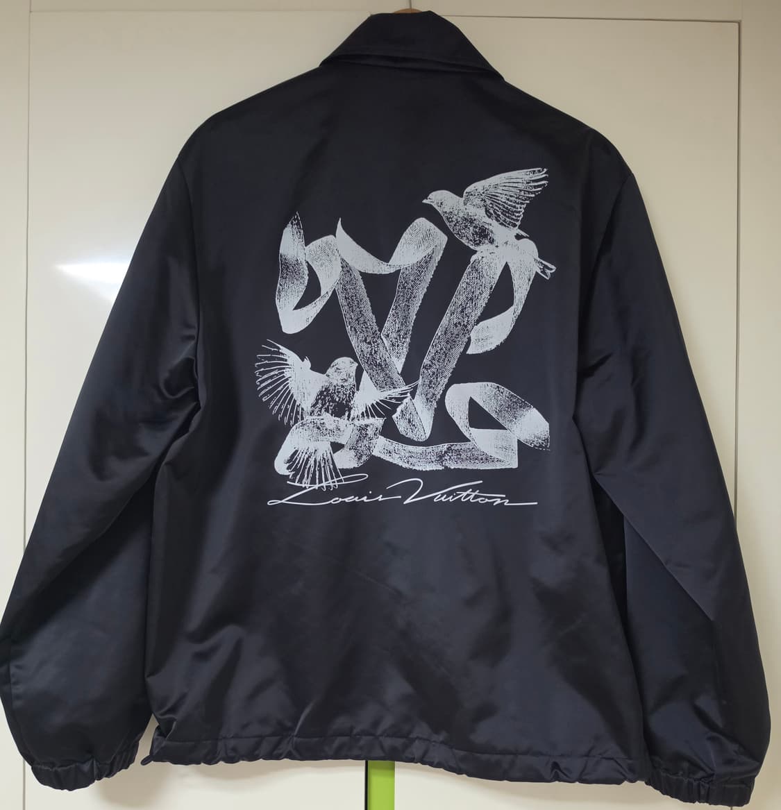 루이비통 블랙 버드 자켓 48사이즈 100사이즈 상품이미지2