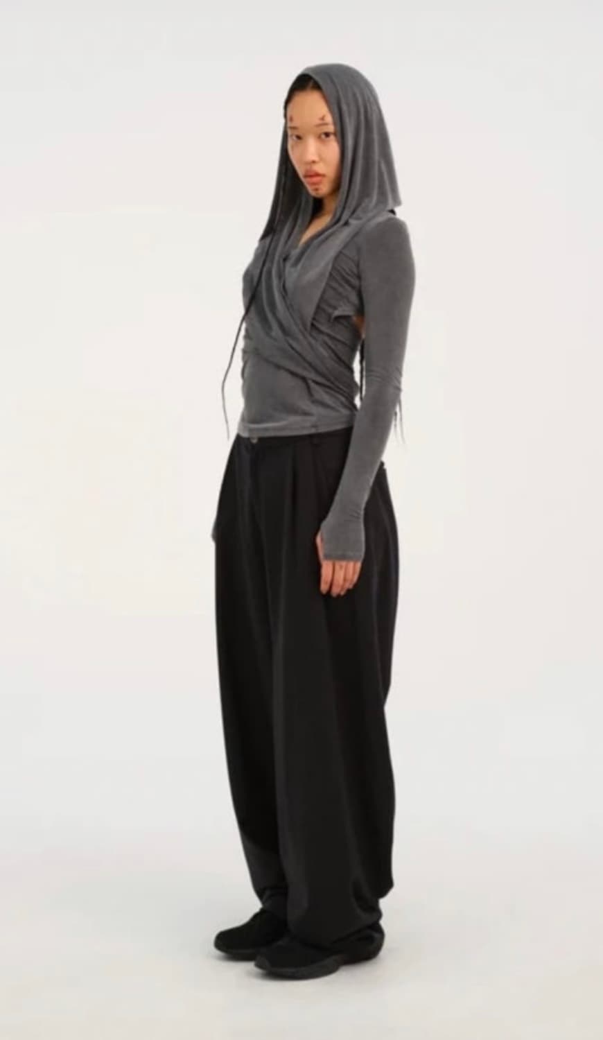 혜인서 후드 저지탑 차콜 1 상품이미지1