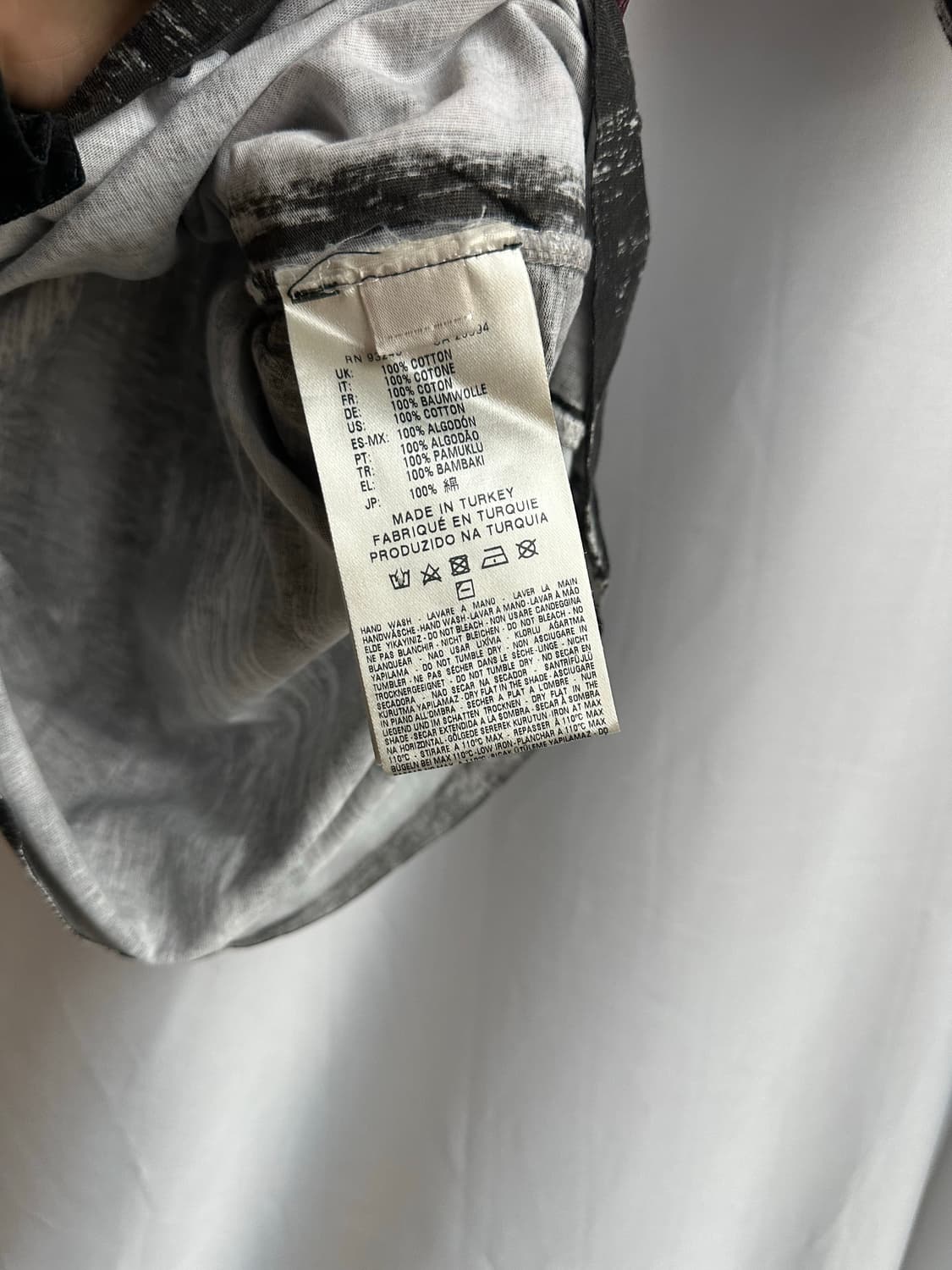 디젤 블랙 골드 died 반팔 상품이미지7