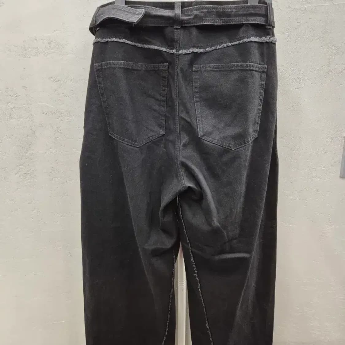 인사일런스 블랙 데님 팬츠 S사이즈 상품이미지2
