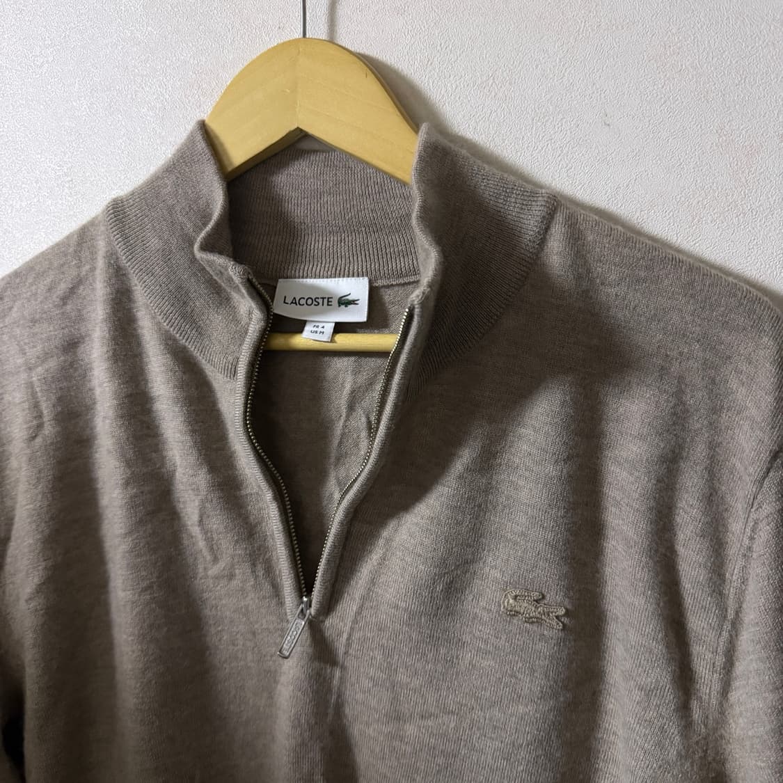 라코스테 남성 하프넥 모 로고 니트 4 (95정도) 상품이미지3