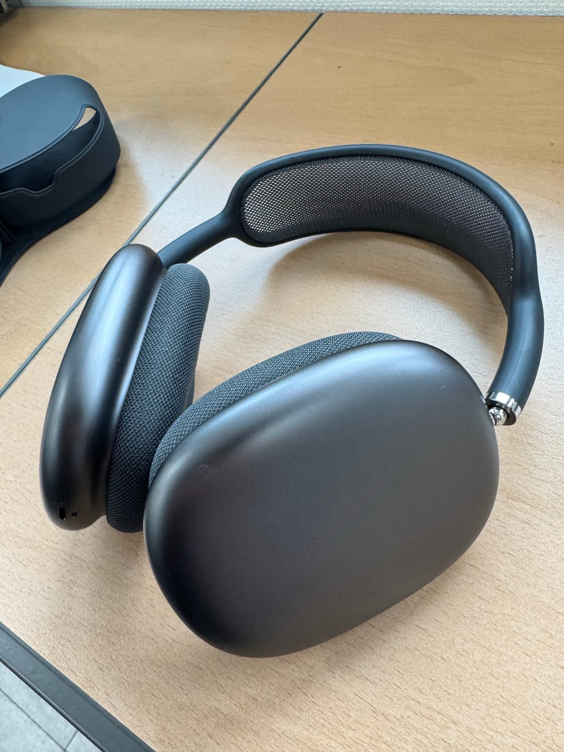 에어팟 맥스 라이트닝 스페이스 그레이 상품이미지2