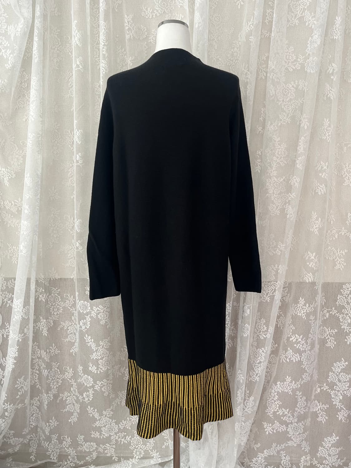 85-95-160) 한섬 타임 TIME 롱 니트 원피스 블랙 상품이미지2