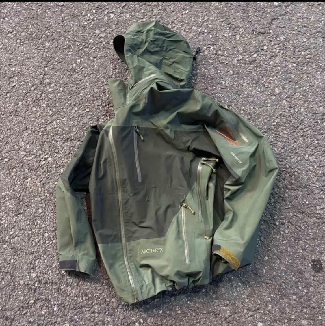 아크테릭스 사이드와인더 바람막이 상품이미지2