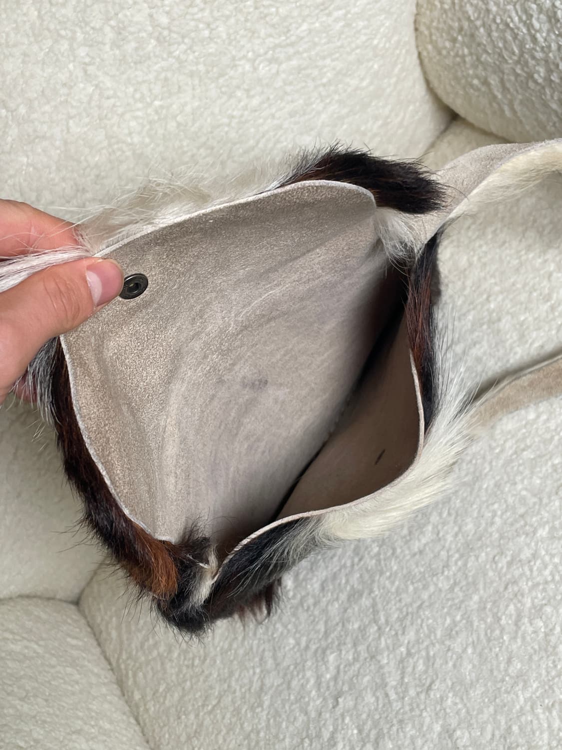 송치 가죽 크로스백 상품이미지4