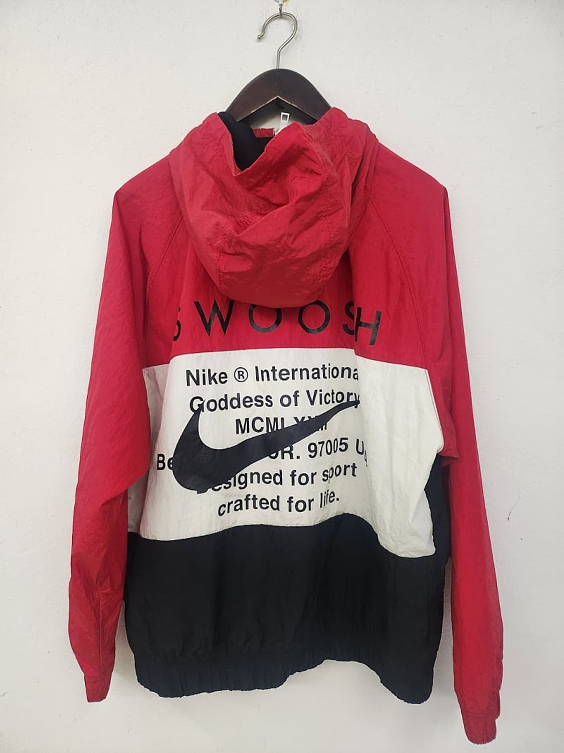 나이키 스우시 바람막이 상품이미지4