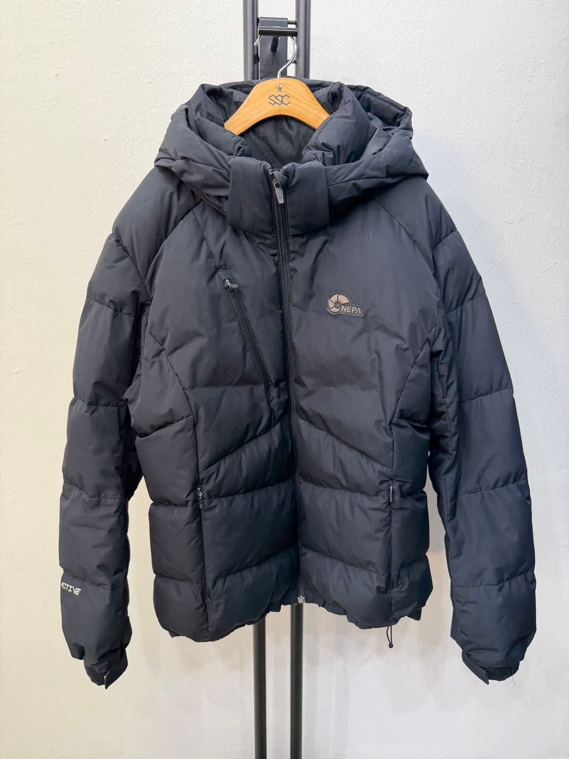 정품) 네파 남성 블랙 덕다운 패딩 110 상품이미지1