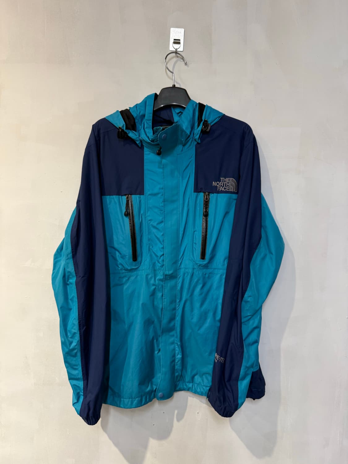 노스페이스 블루 바람막이 상품이미지1