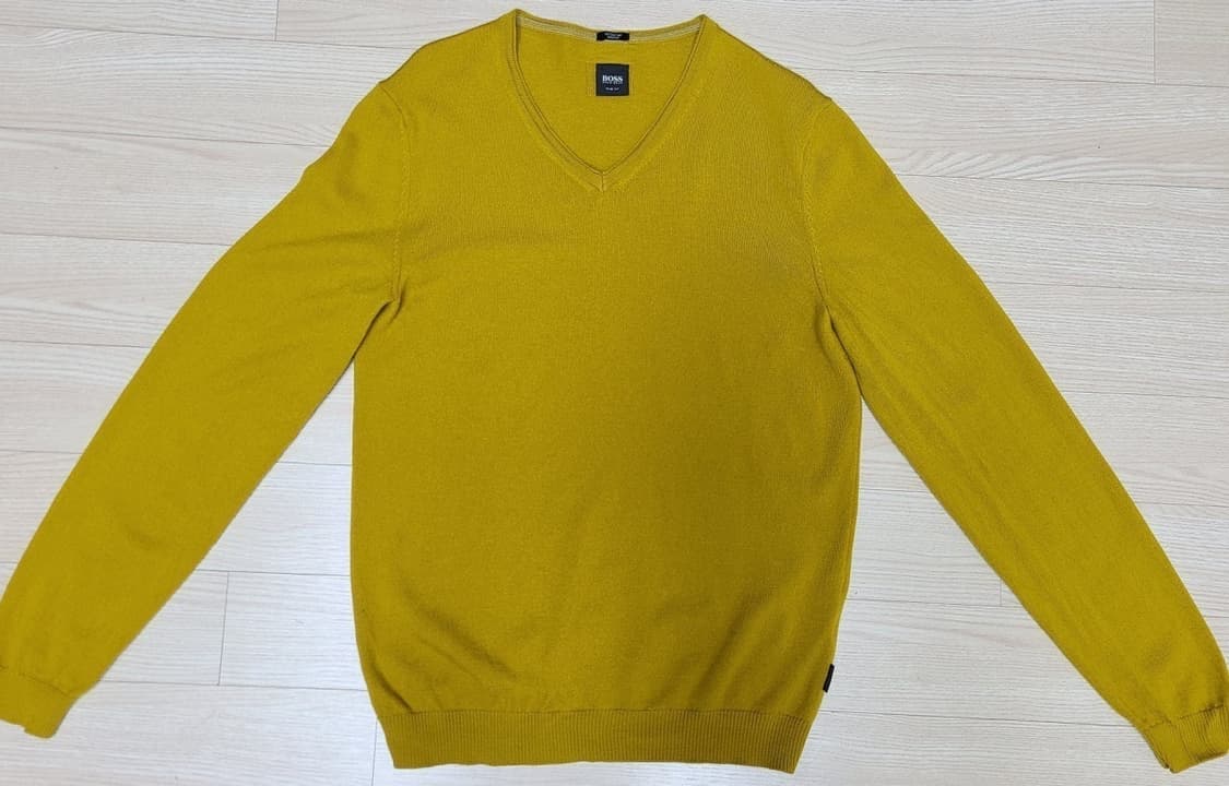 정품 휴고보스  니트 상품이미지1