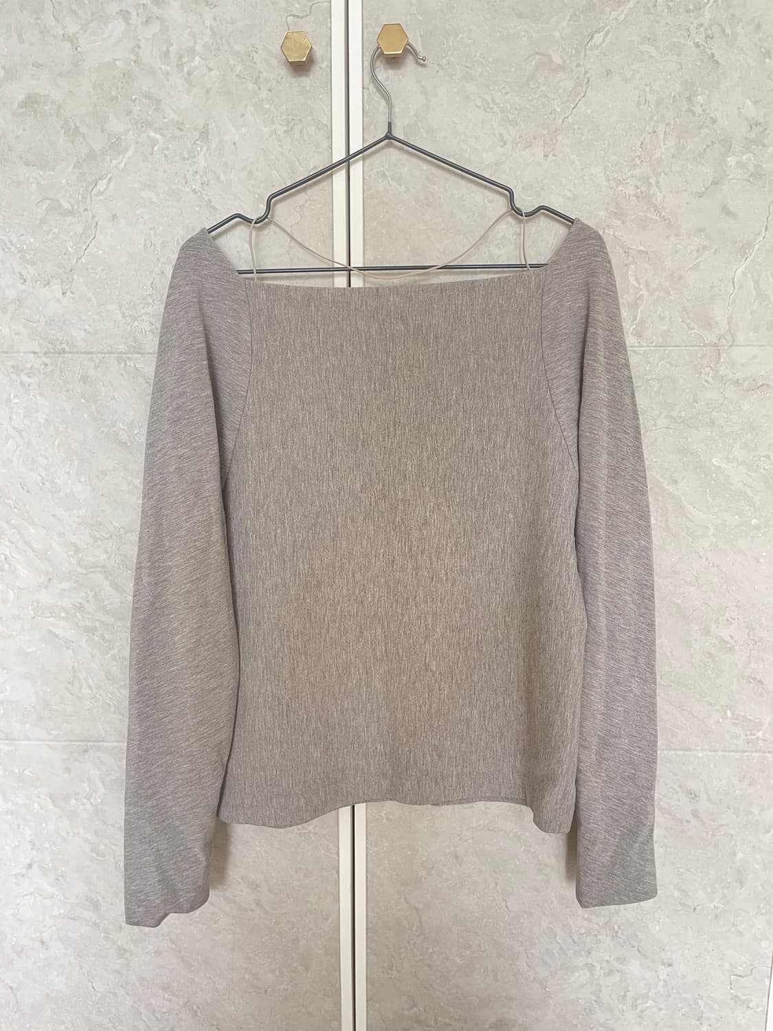 Theory 브이넥 숄더 탑 상품이미지2