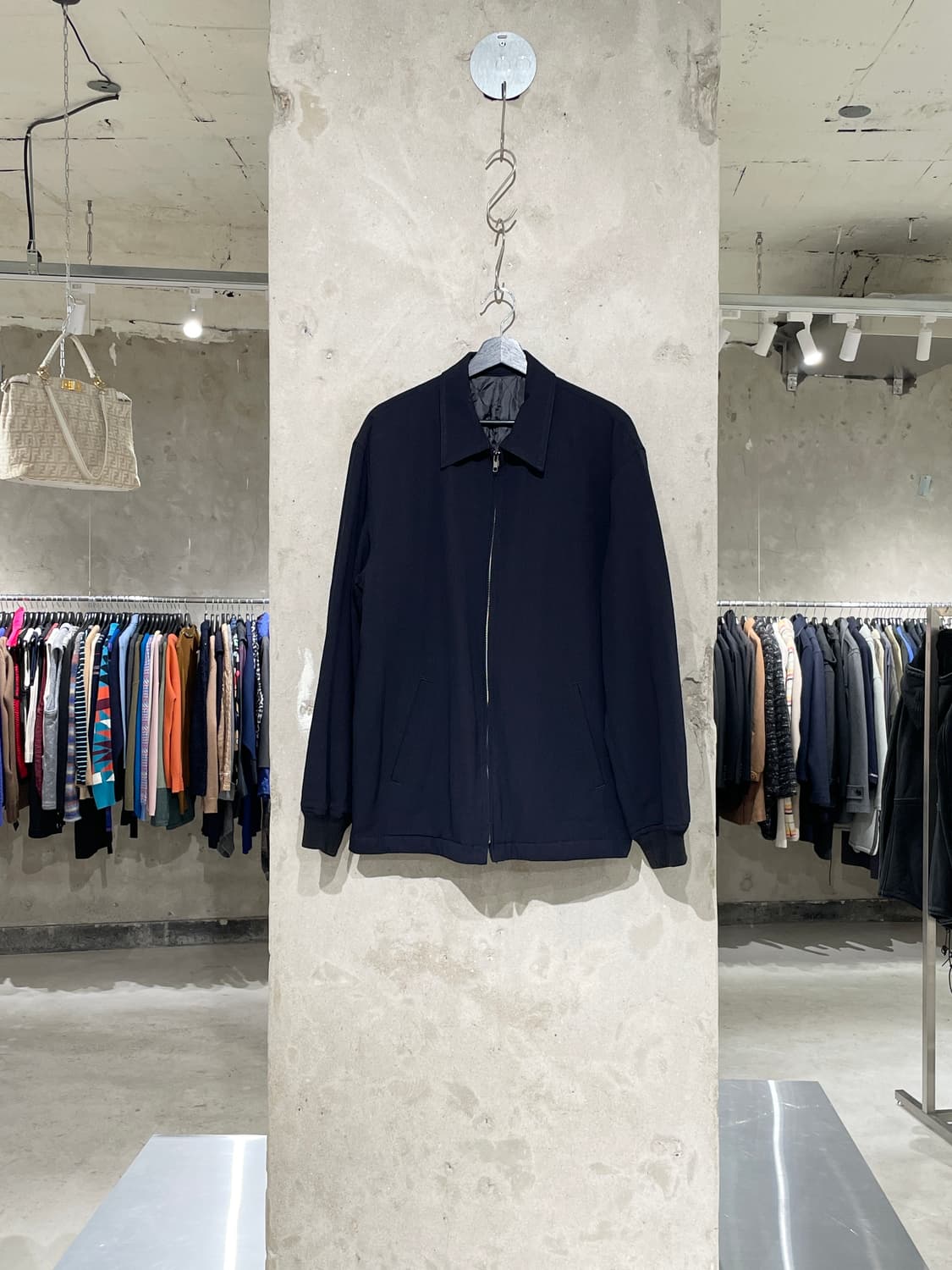 이세이 미야케 아임 프로덕트 데님 다크 네이비 누빔 블루종 상품이미지1