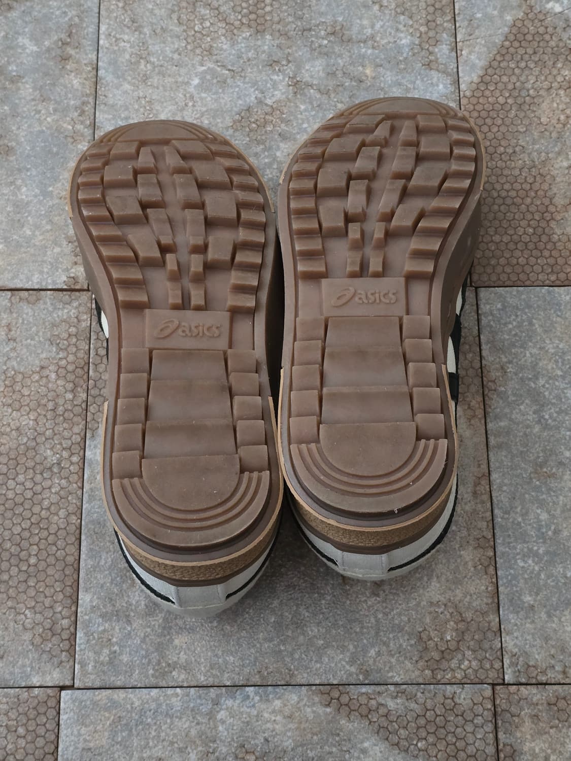 (240)아식스 코트 트레일 베이지 블랙 상품이미지9