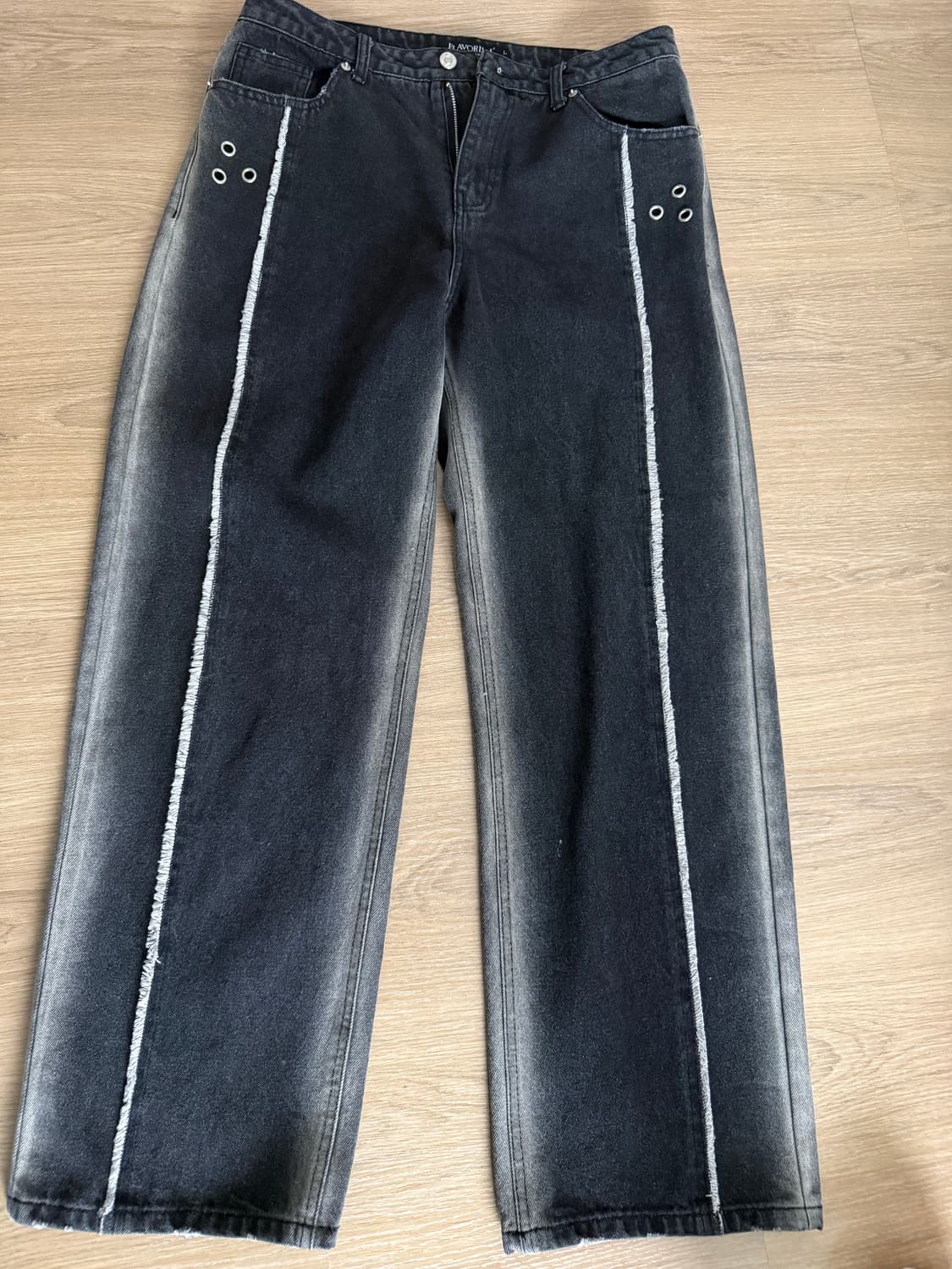 플레이버리즘 컷 오프 블리치 워시드 데님 팬츠 L사이즈 상품이미지3