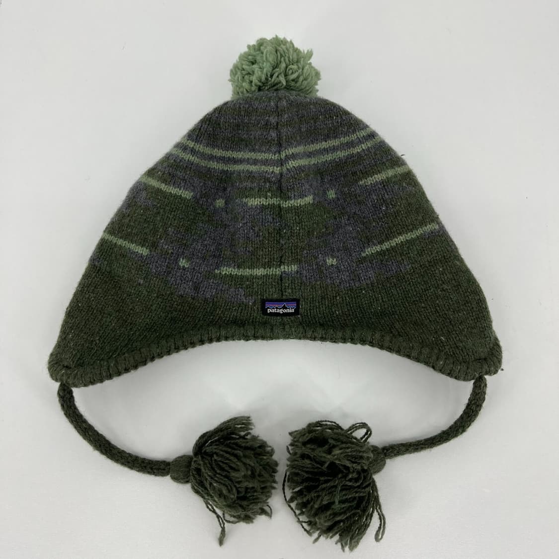 파타고니아 니트이어플랩 폼폼 비니 상품이미지1