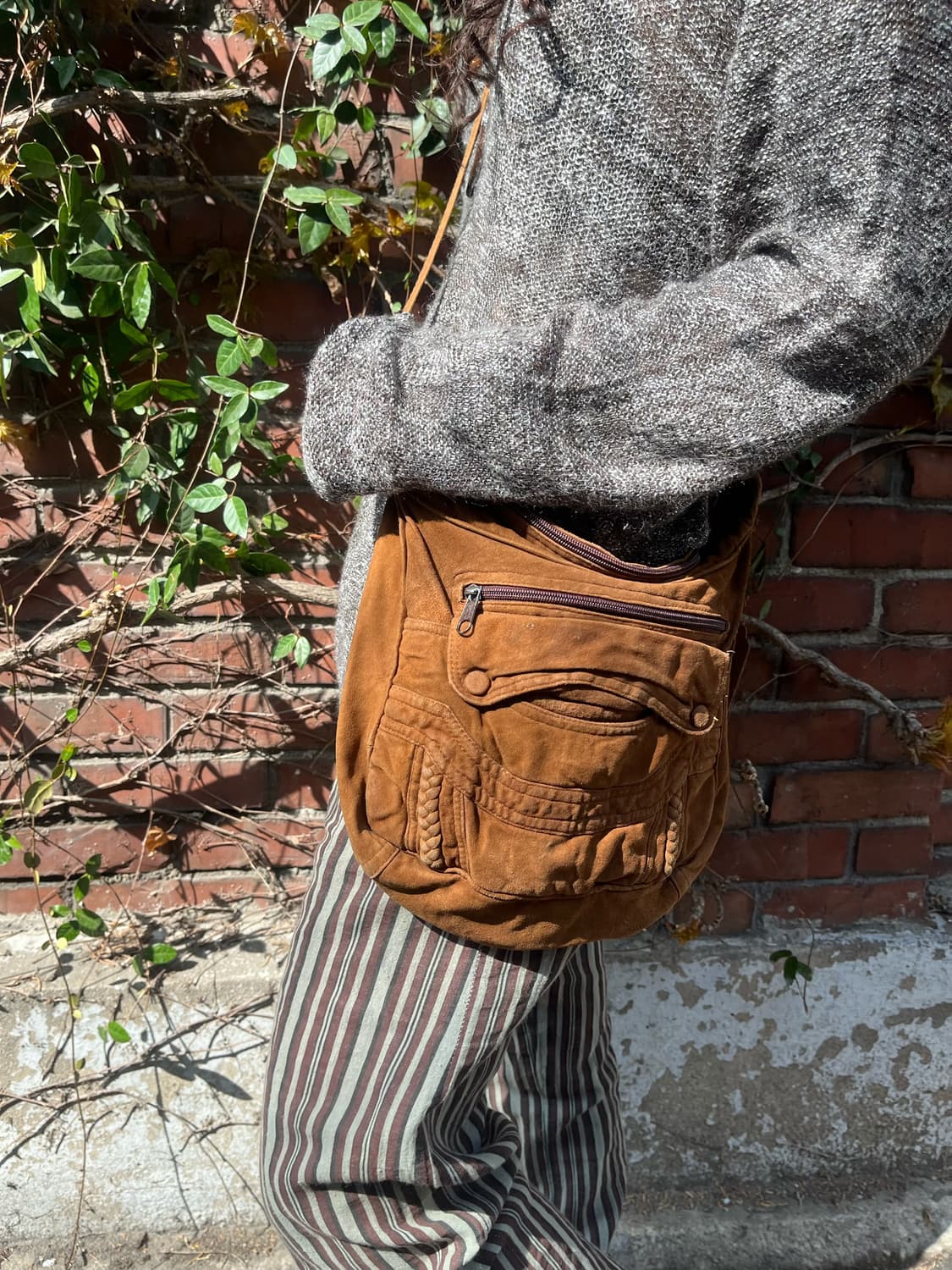 카라멜 브라운 크로스백 상품이미지2