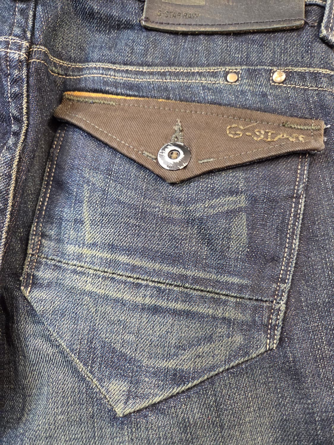 택 달린 G-Star RAW 미지 집 블랙 바지입니다. 26사이즈에 스판 상품이미지7