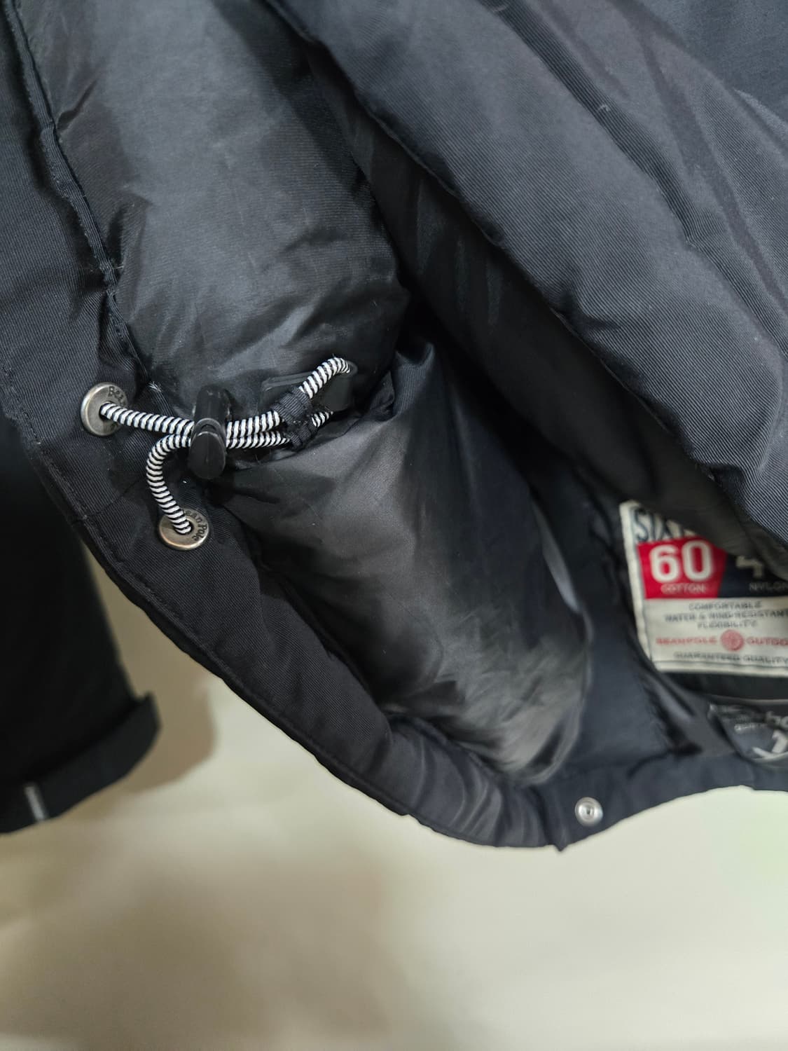 빈폴 아웃도어 남성 블랙오리털 패딩 100 상품이미지6