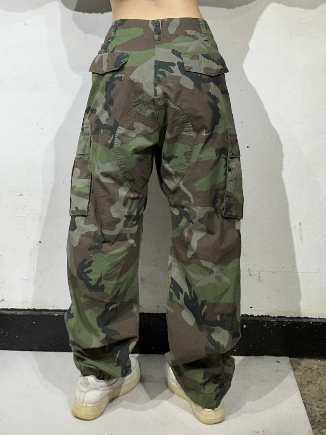나이키 sb 립스타 카키 카모 와이드 카고 팬츠 XXL 상품이미지3