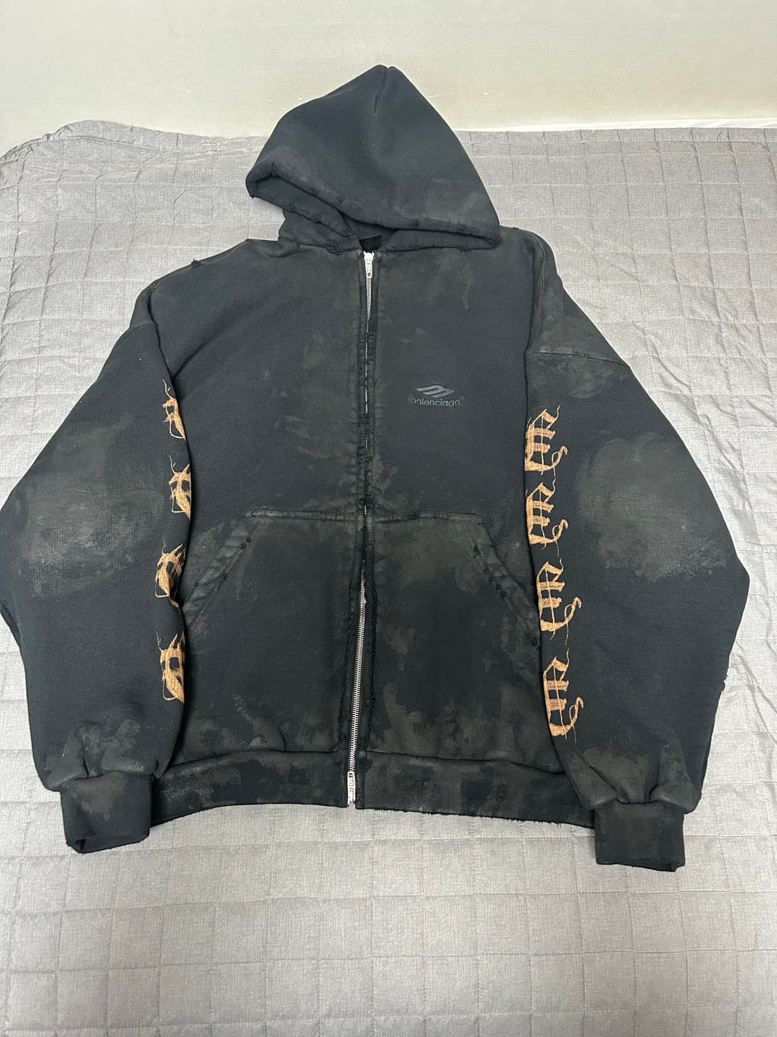 [1] 발렌시아가 헤비메탈 오버핏 아우터웨어 후드집업 티셔츠 상품이미지1