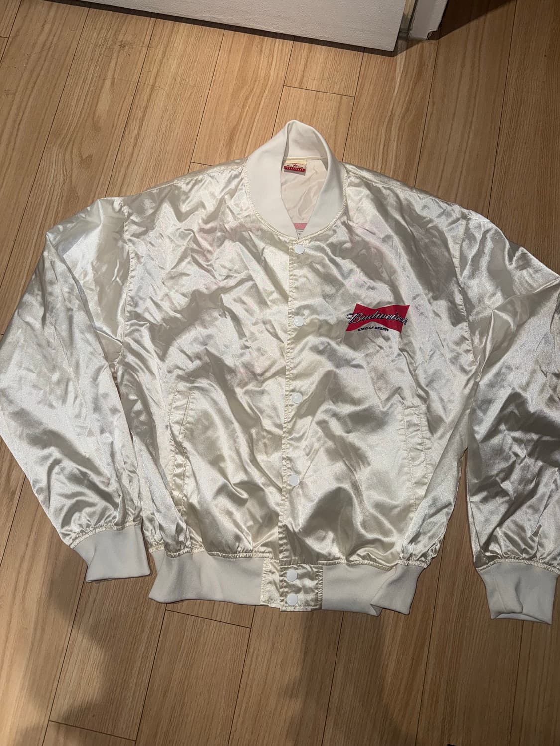 버드와이저 바람막이 M 상품이미지1