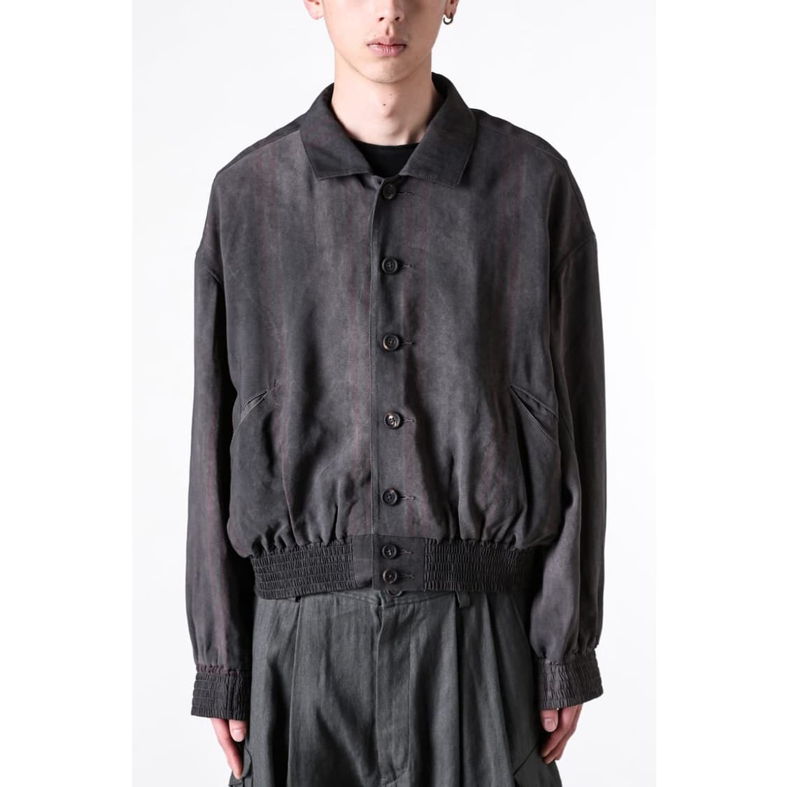 [48] 25ss 지기첸 스프레드 카라 크롭 자켓 상품이미지1