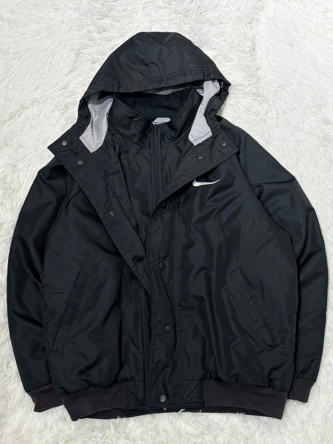 나이키 90‘s 블랙 스우시 점퍼 상품이미지7