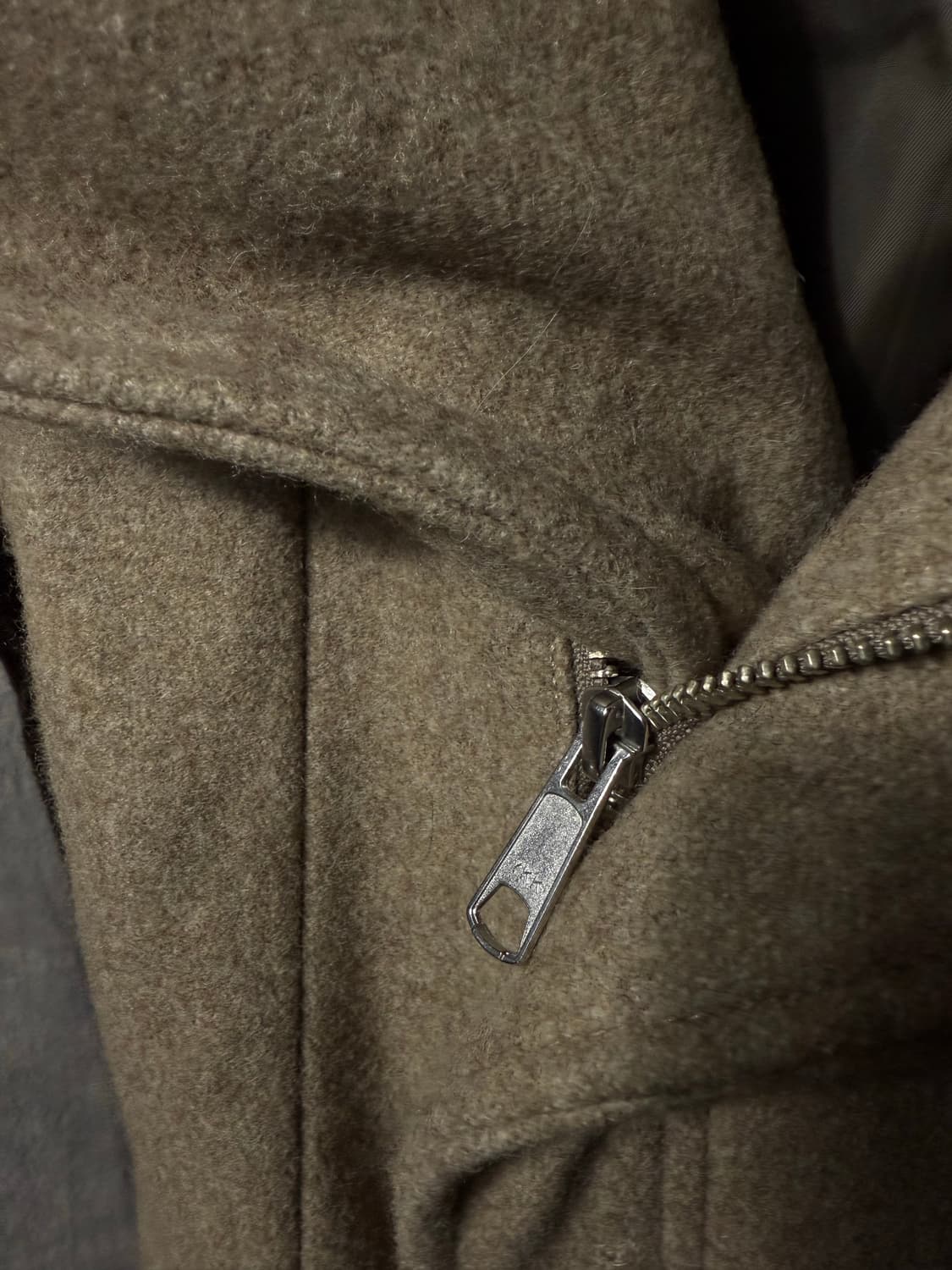 Schlussel Asymmetrical Wool Coat  상품이미지5