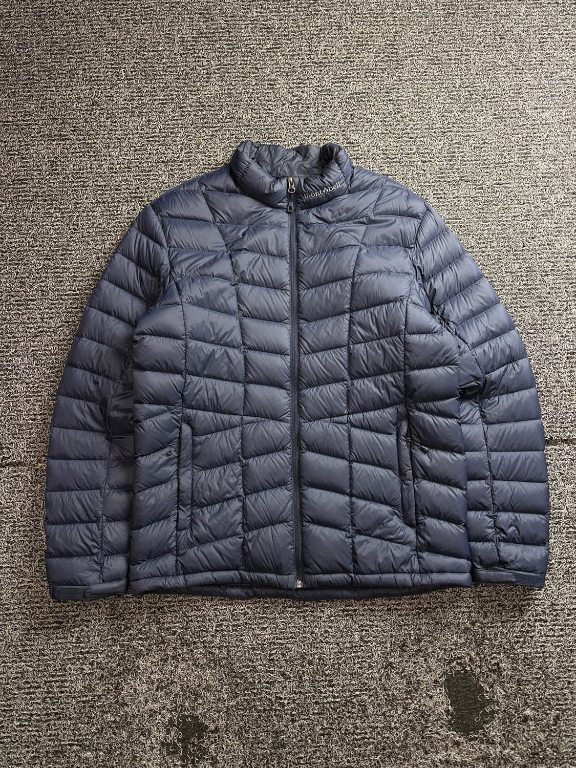 몽벨 제나 고프코어 숏 경량 덕 다운 점퍼 3010 상품이미지2