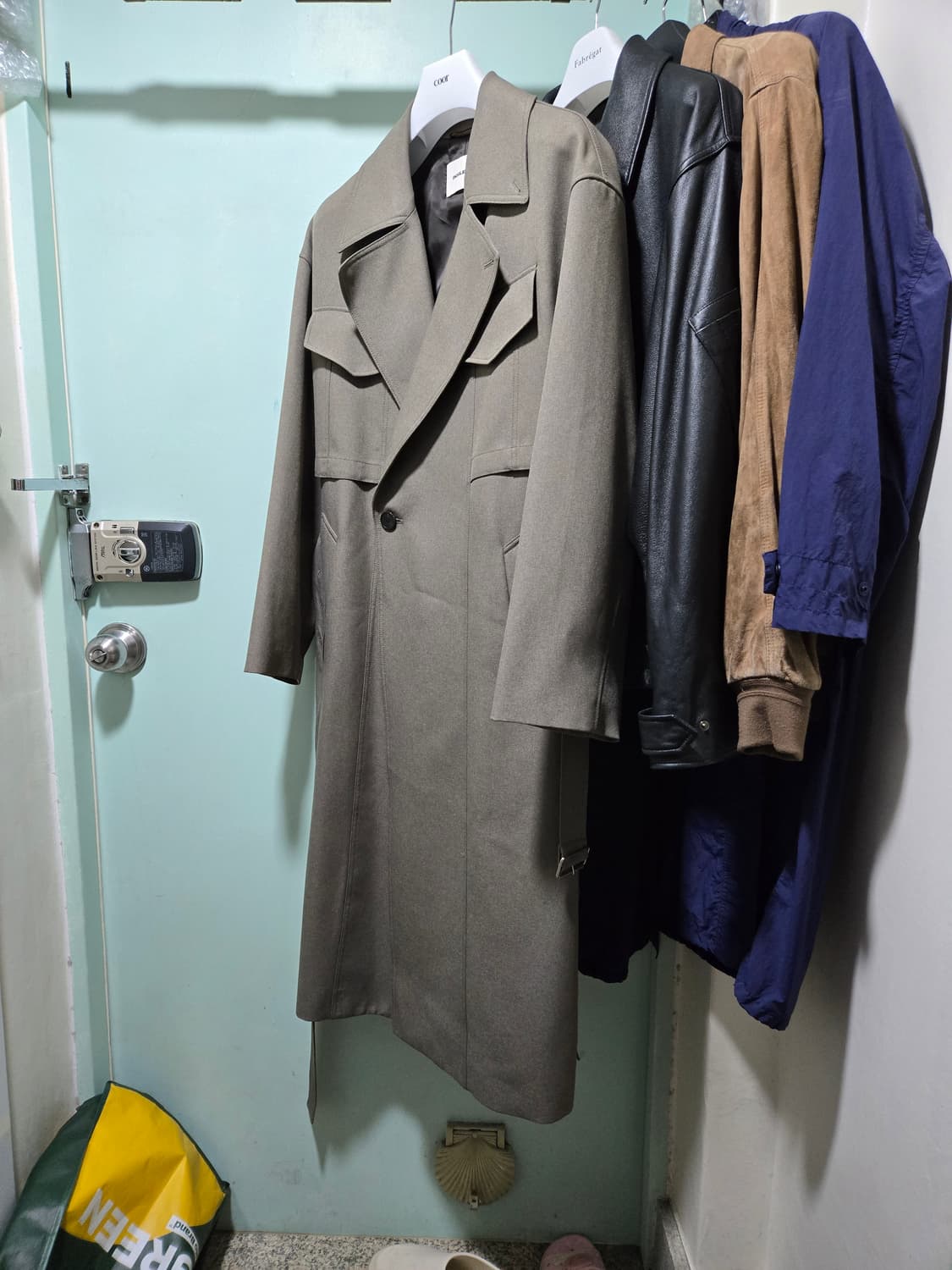 인사일런스 SASAKI 더블 포켓 트렌치 코트 멜란지 브라운 L 상품이미지2