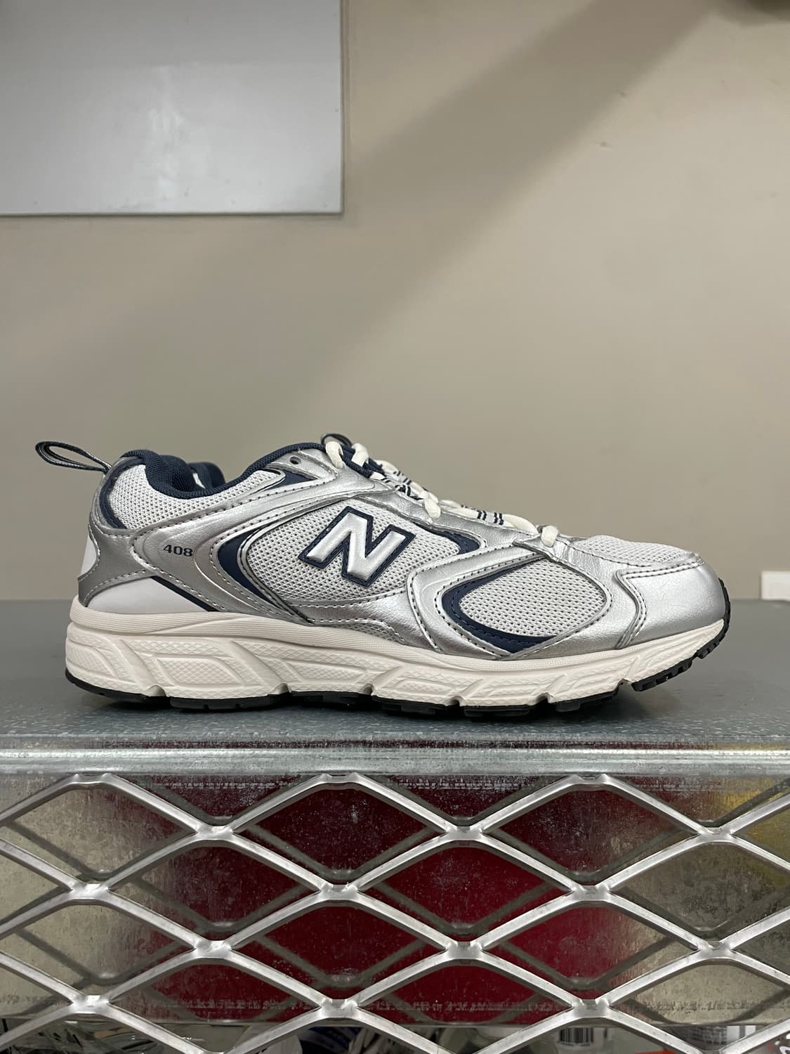 뉴발란스 408 실버 240 상품이미지4