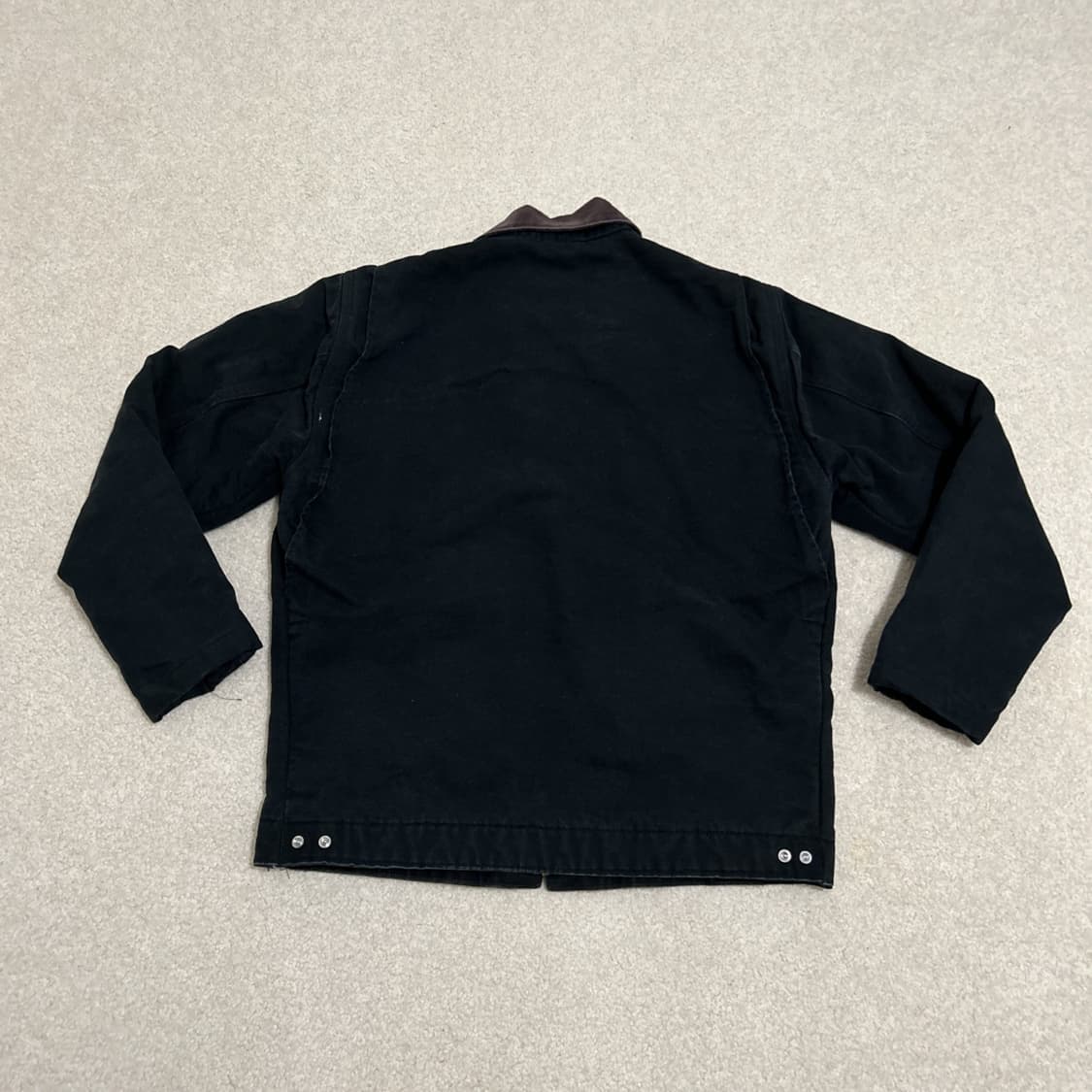 칼하트 J01 브루너 블록스 커스텀 디트로이트 자켓 블랙 상품이미지5