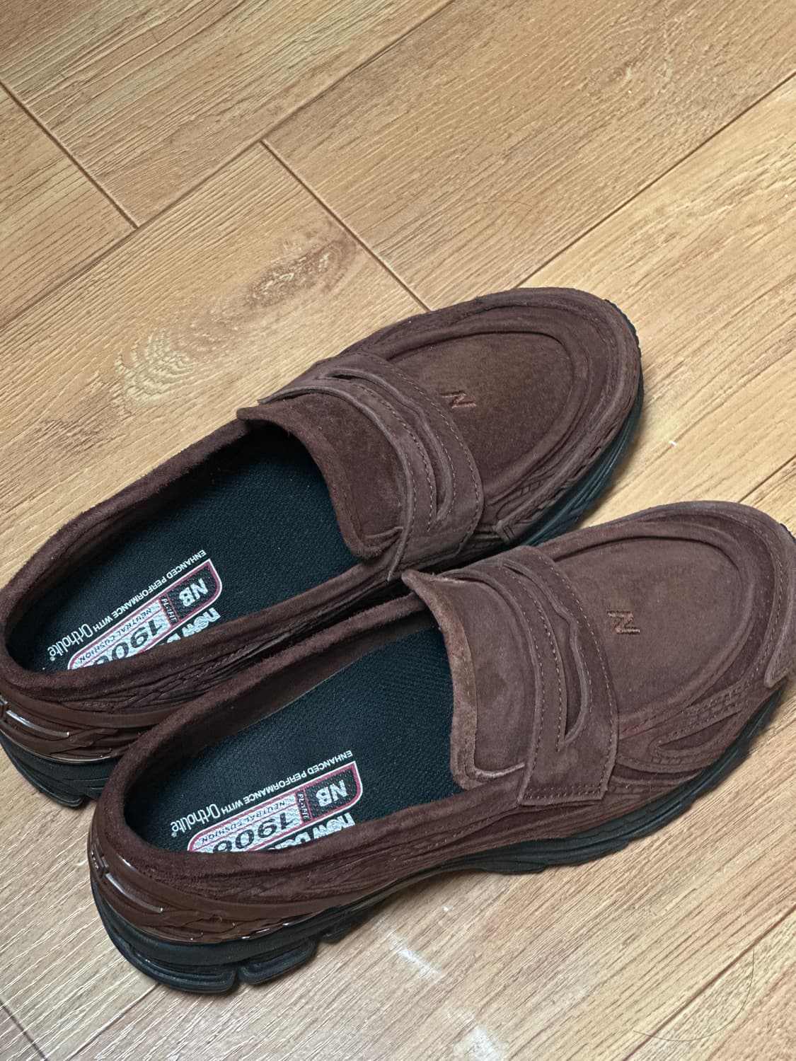 뉴발란스 1906L 리치오크 상품이미지1