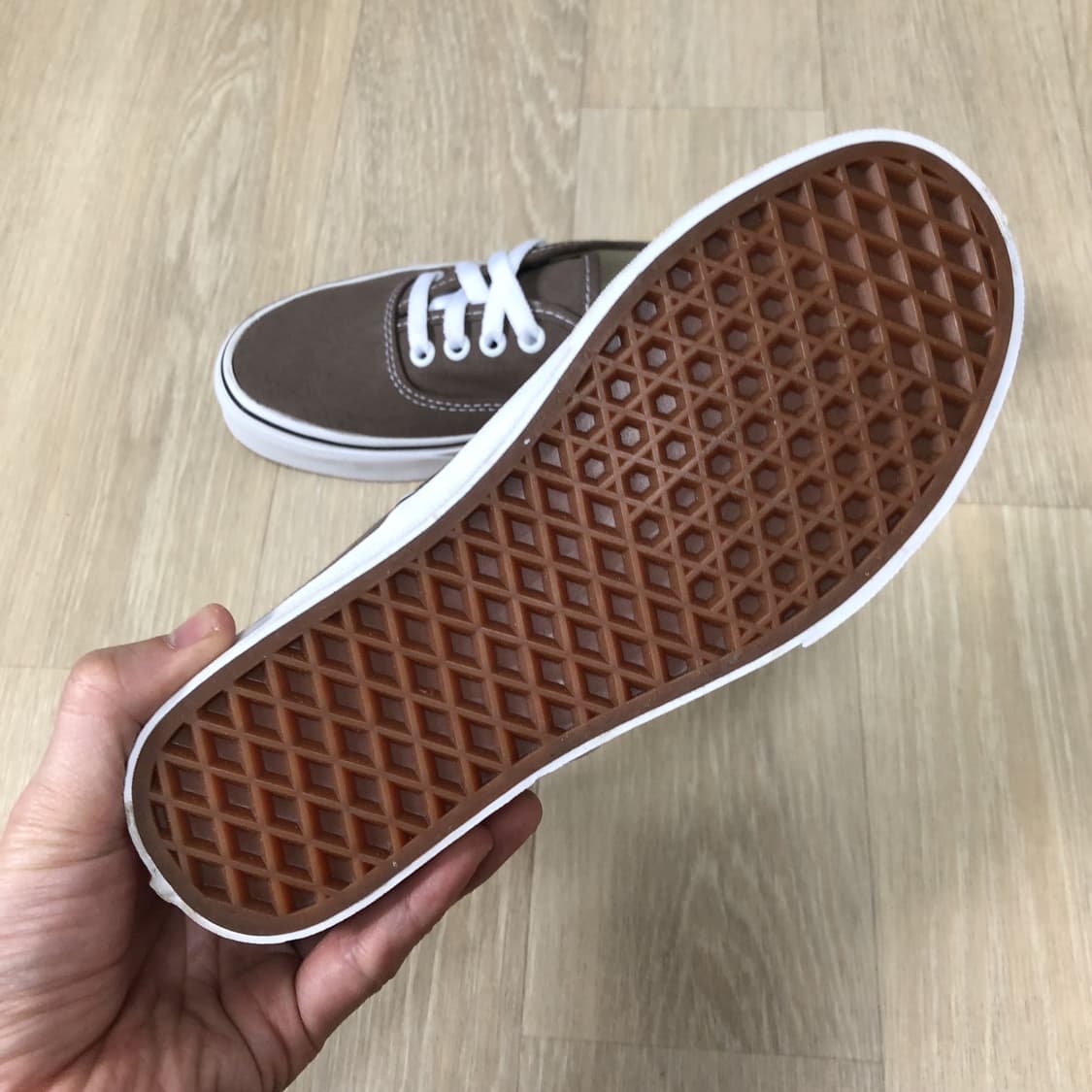 (230) 새상품 반스 VANS 어센틱 워시드 브라운 스니커즈 상품이미지3