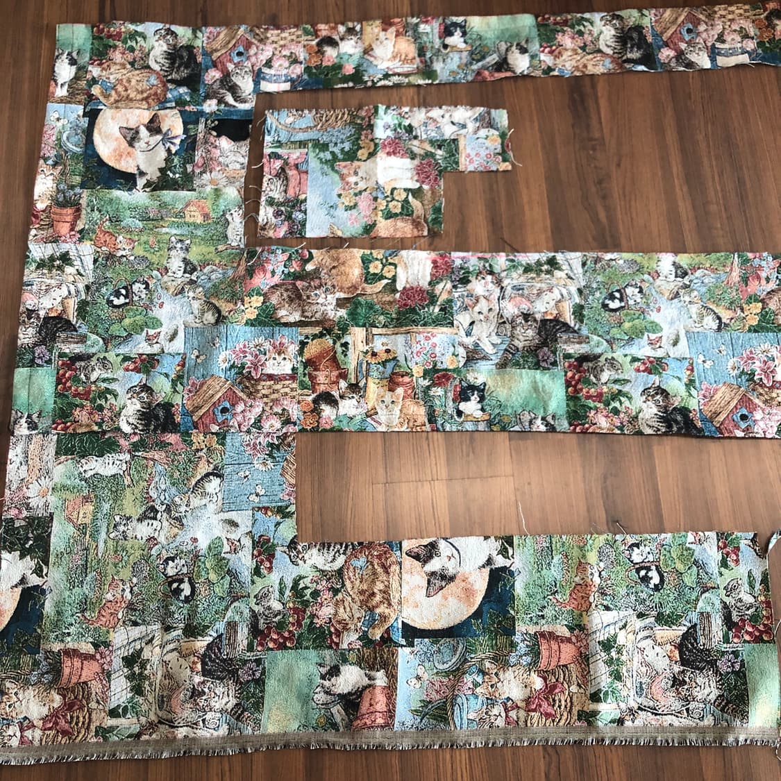 고양이 패턴 자투리 원단 자수 앤틱 천 봉제 파우치 미싱 핸드메이드 상품이미지1