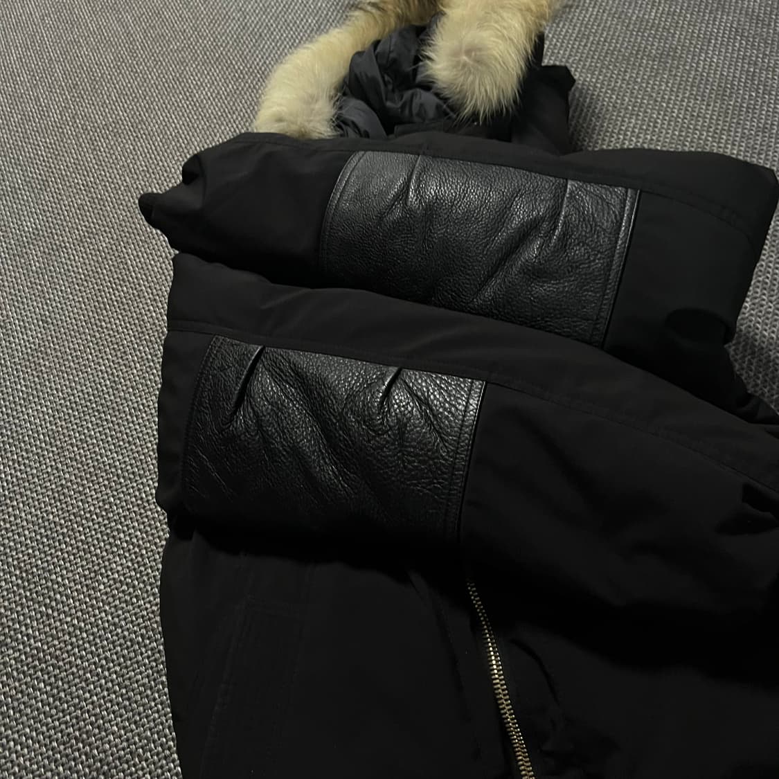 cmfr 라쿤퍼 프리미엄 캐나다구스다운 패딩 m/m 상품이미지4