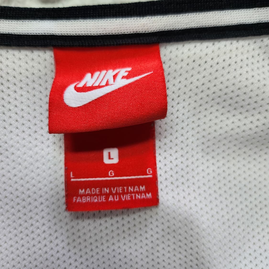 나이키 빅 스우시 바람막이 상품이미지2