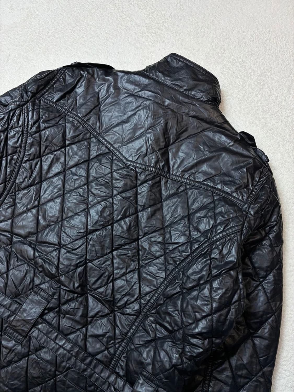 바버 BARBOUR 인터내셔널 클래식 퀼트 벨티드 자켓 PN5753 상품이미지7